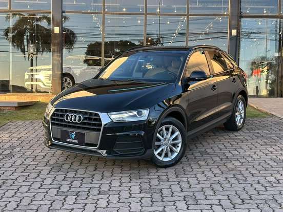 AUDI-Q3-2018