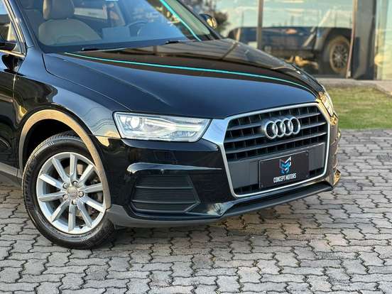 AUDI-Q3-2018