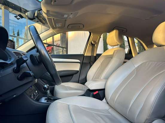 AUDI-Q3-2018