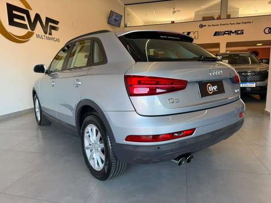 AUDI-Q3-2018