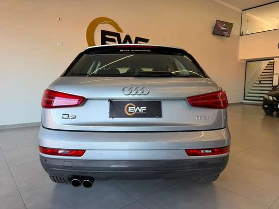 AUDI-Q3-2018