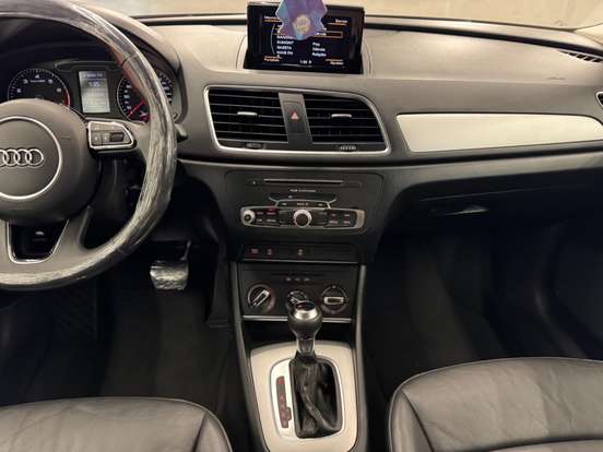 AUDI-Q3-1.4 TFSI AMBIENTE FLEX 4P S TRONIC AUDI-Q3-2018