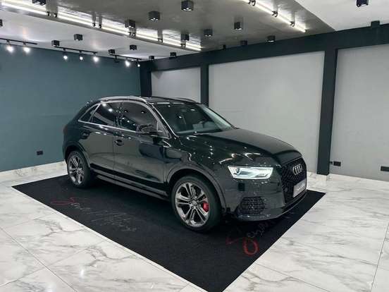 AUDI-Q3-2018