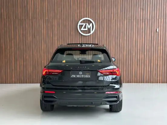 AUDI-Q3-2024