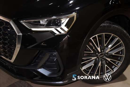 AUDI-Q3-2024