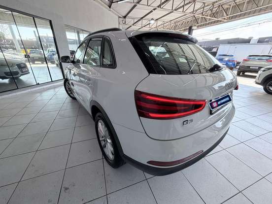 AUDI-Q3-2.0 TFSI AMBIENTE QUATTRO 4P GASOLINA S TRONIC AUDI-Q3-2012