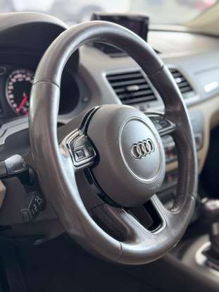 AUDI-Q3-2012
