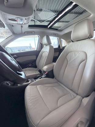 AUDI-Q3-2012