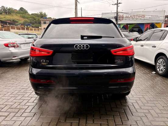 AUDI-Q3-2014