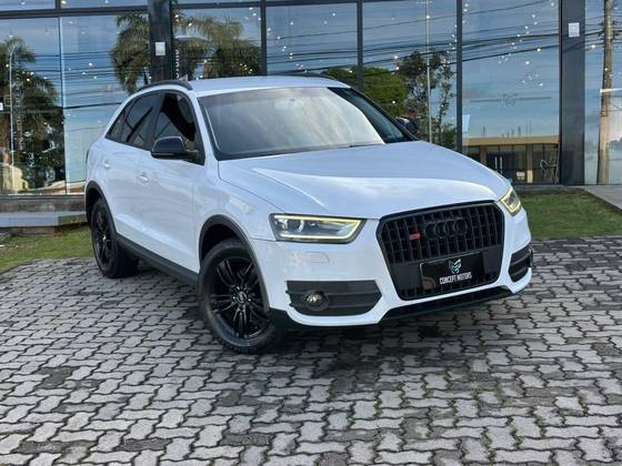 Audi Q3 2.0 Tfsi Attraction Quattro 4P Gasolina S Tronic