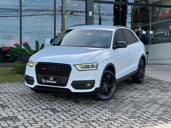 AUDI-Q3-2012