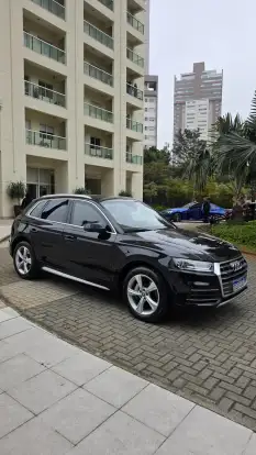 AUDI-Q5-2018