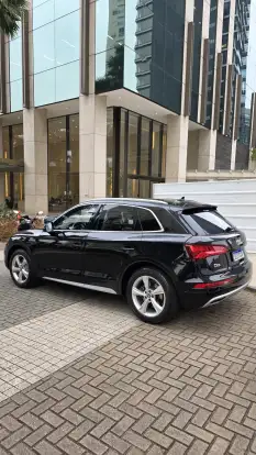 AUDI-Q5-2018