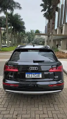 AUDI-Q5-2018