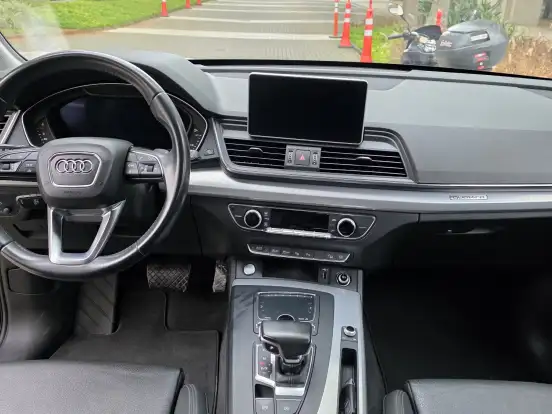 AUDI-Q5-2.0 TFSI GASOLINA SECURITY S TRONIC AUDI-Q5-2018