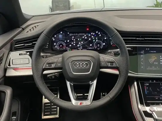 AUDI-Q8-3.0 TFSI GASOLINA PERFORMANCE BLACK QUATTRO TIPTRONIC AUDI-Q8-2025