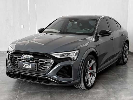 AUDI-SQ8 E-TRON-2023