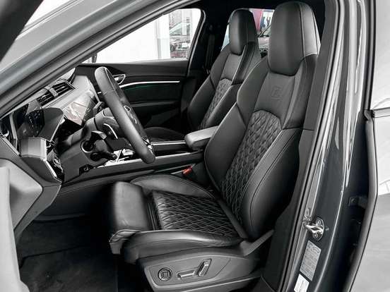 AUDI-SQ8 E-TRON-ELÉTRICO SPORTBACK QUATTRO AUDI-SQ8 E-TRON-2023