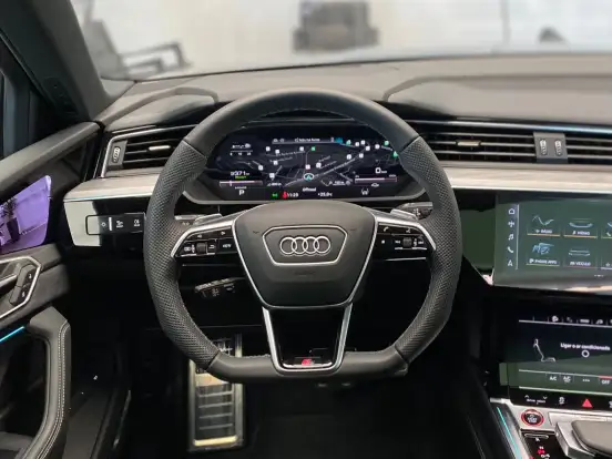 AUDI-SQ8 E-TRON-ELÉTRICO SPORTBACK QUATTRO AUDI-SQ8 E-TRON-2023