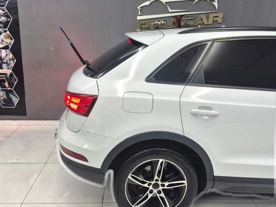 AUDI-Q3-1.4 TFSI AMBIENTE GASOLINA 4P S TRONIC AUDI-Q3-2017