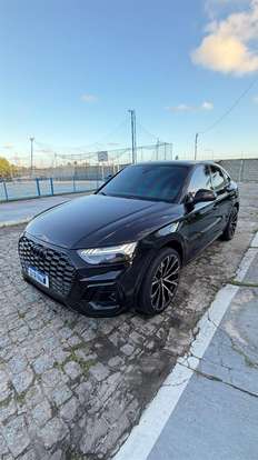 AUDI-Q5-2021