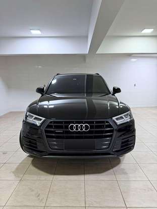 AUDI-Q5-2018