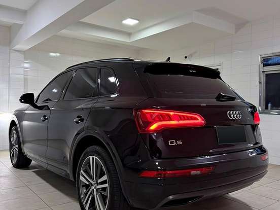 AUDI-Q5-2.0 TFSI GASOLINA AMBITION S TRONIC AUDI-Q5-2018