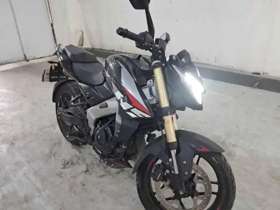 BAJAJ-DOMINAR NS400Z BAJAJ-DOMINAR NS400Z-2025