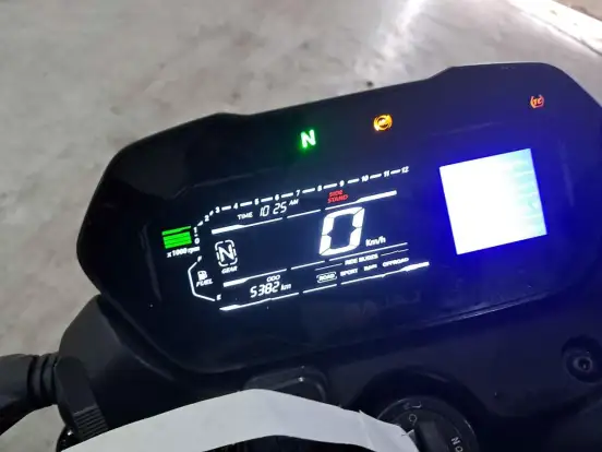 BAJAJ-DOMINAR NS400Z BAJAJ-DOMINAR NS400Z-2025