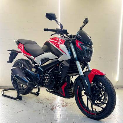 BAJAJ DOMINAR 250 