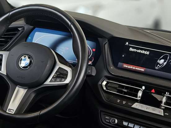 BMW-118i-1.5 12V GASOLINA M SPORT STEPTRONIC BMW-118i-2023