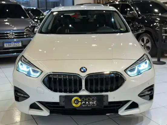 BMW-218i-2020