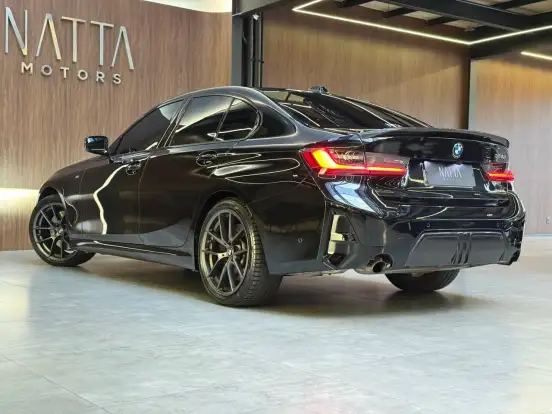 BMW-320i-2024