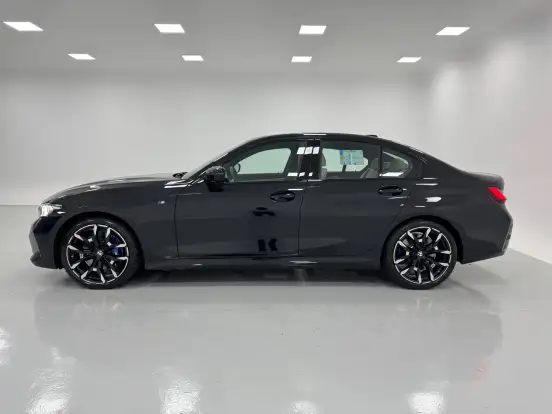 BMW-320i-2026