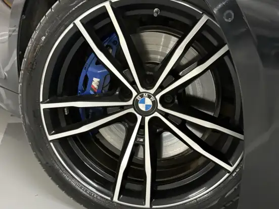 BMW-320i-2.0 16V TURBO FLEX M SPORT AUTOMÁTICO BMW-320i-2023