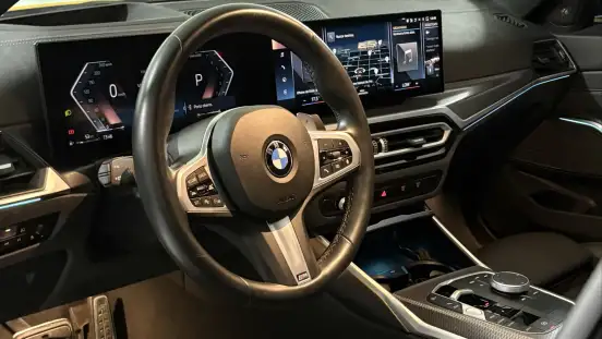 BMW-320i-2023