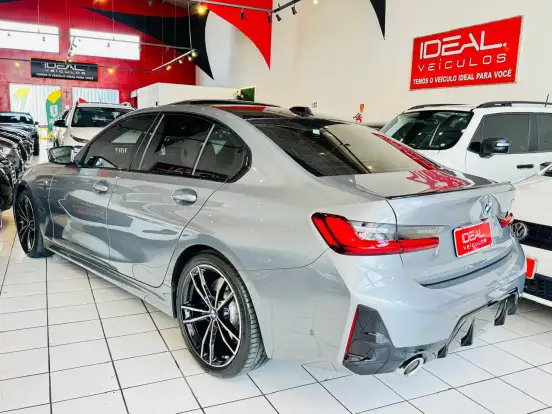 BMW-320i-2024