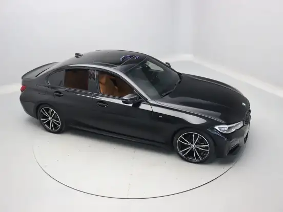 BMW-320i-2.0 16V TURBO GASOLINA M SPORT AUTOMÁTICO BMW-320i-2020