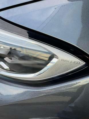 BMW-320i-2021