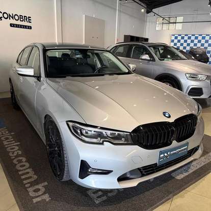 BMW-320i-2021