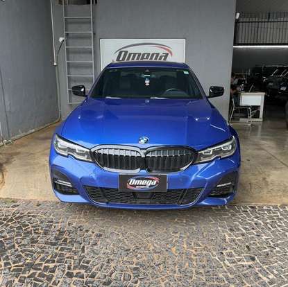 BMW-320i-2021