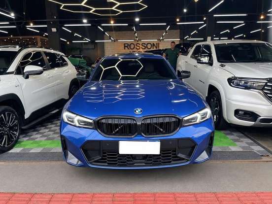 BMW-320i-2022