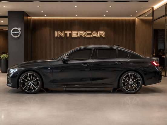 BMW-320i-2.0 16V TURBO FLEX M SPORT AUTOMÁTICO BMW-320i-2024