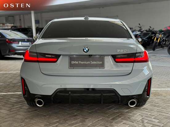 BMW-320i-2025