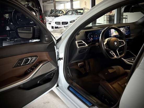 BMW-320i-2024