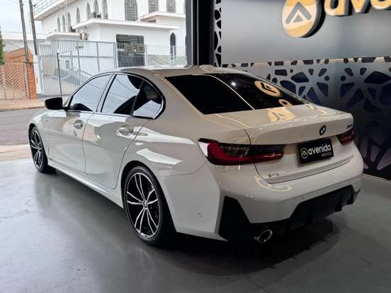 BMW-320i-2.0 16V TURBO FLEX M SPORT AUTOMÁTICO BMW-320i-2023