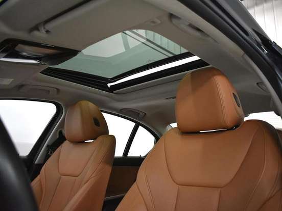 BMW-320i-2.0 16V TURBO FLEX SPORT GP AUTOMÁTICO BMW-320i-2022