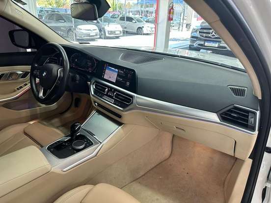 BMW-320i-2.0 16V TURBO FLEX SPORT GP AUTOMÁTICO BMW-320i-2021