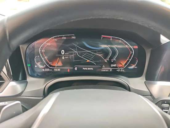BMW-320i-2021