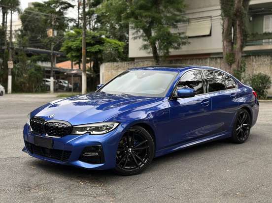 BMW-320i-2020